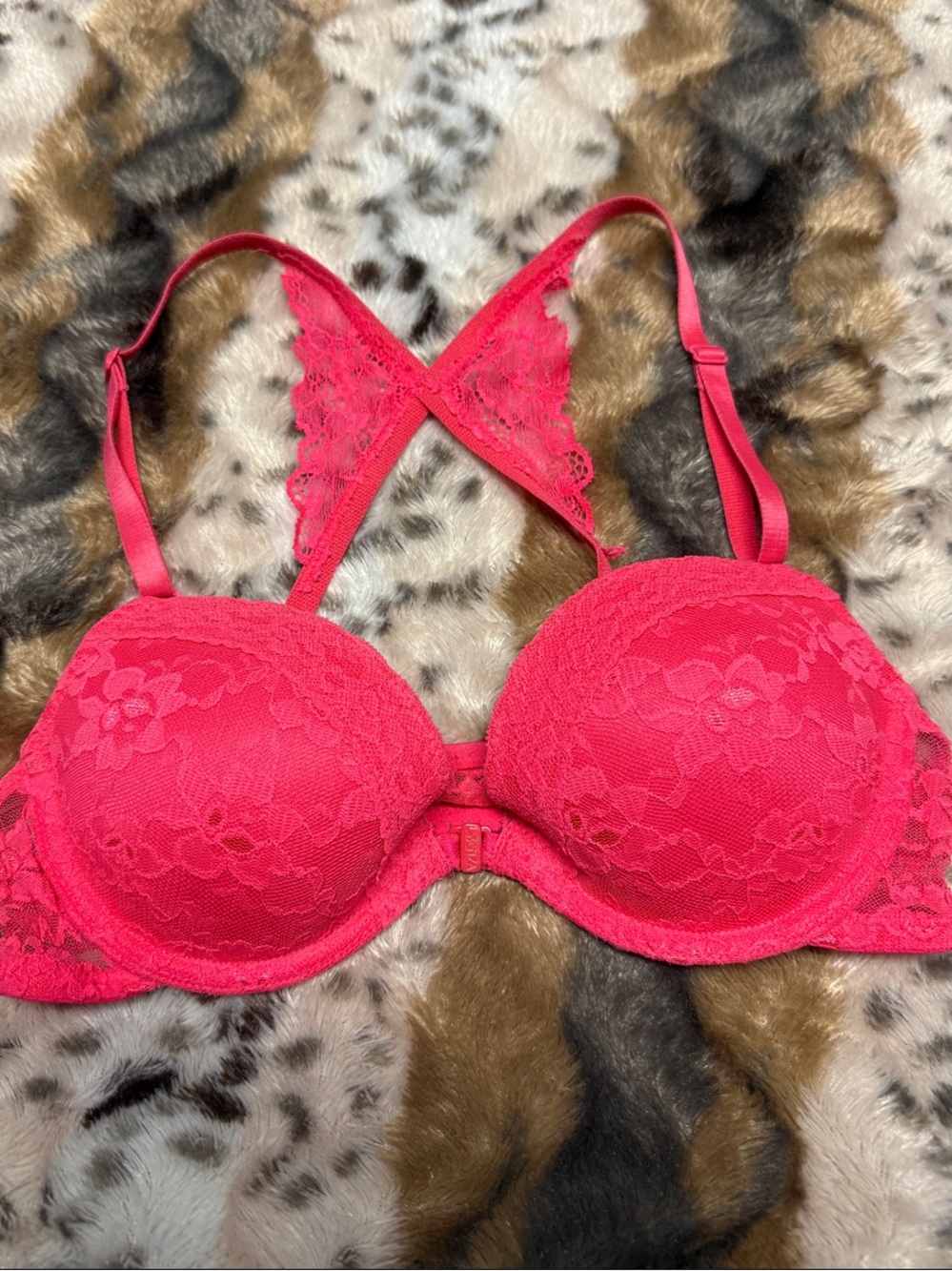 La Senza Cute Coral Lace Front Close Push-Up Bra with Butterfly Bow Back
